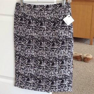 Ladies Halogen pencil skirt